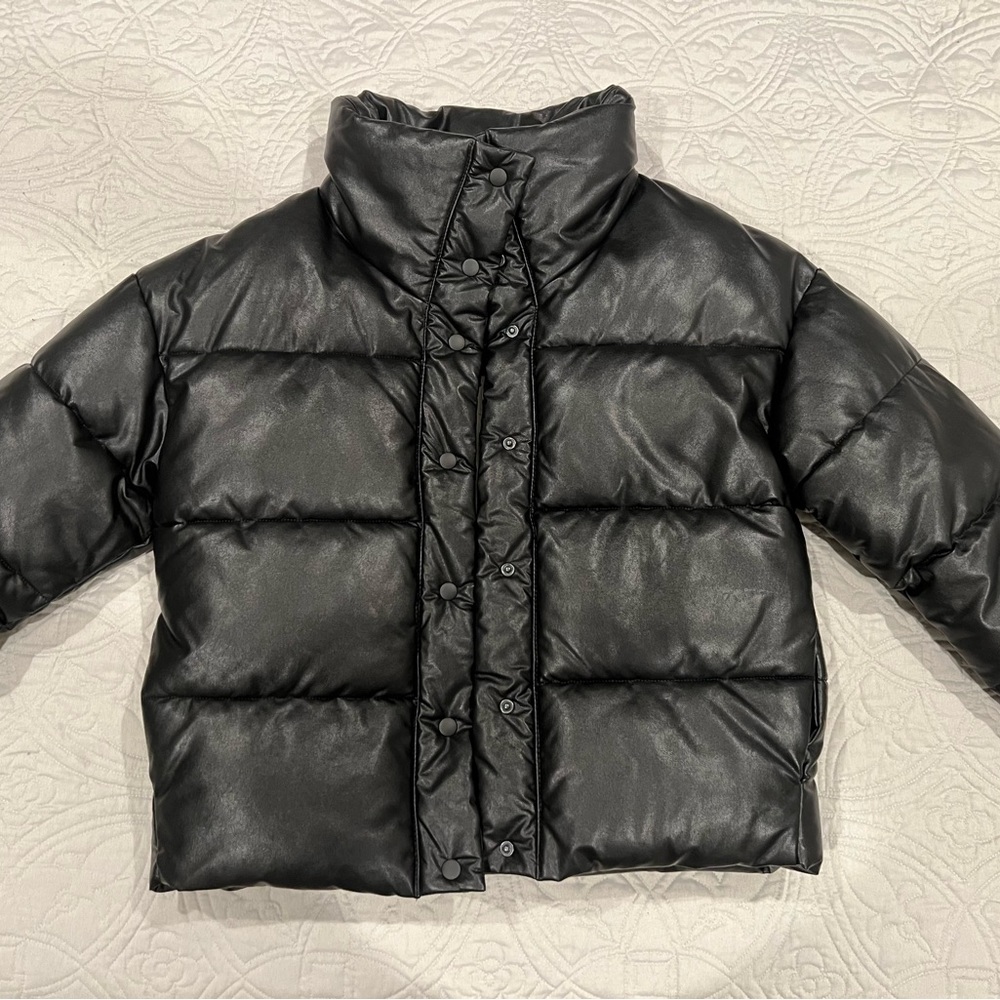 Express Edition Vegan Leather Puffer Medium